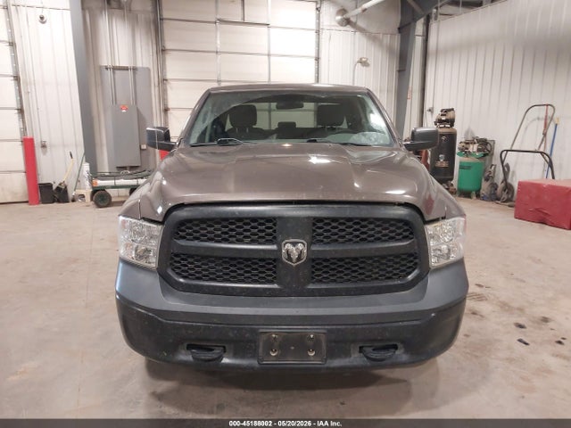 45188002 :رقم المزاد ، 1C6RR7FG3KS636064 vin ، 2019 Ram 1500 Classic Tradesman  4x4 6'4 Box مزاد بيع