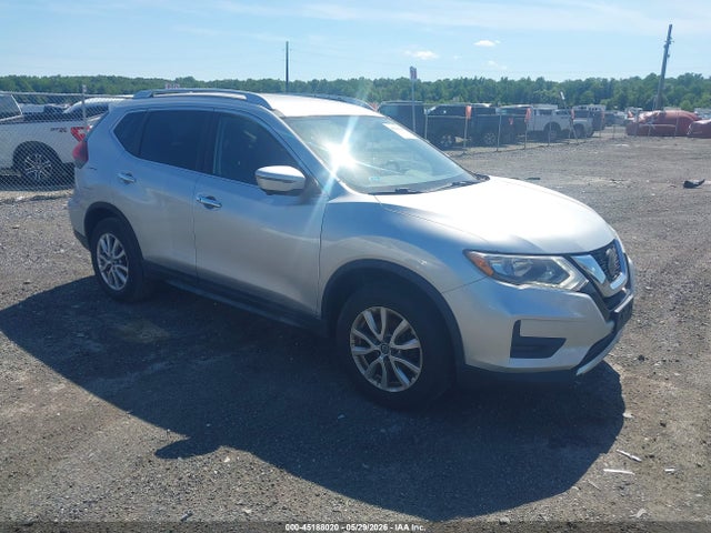 45188020 :رقم المزاد ، KNMAT2MVXJP599222 vin ، 2018 Nissan Rogue Sv مزاد بيع