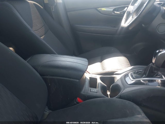 Aukcja sprzedaży 2018 Nissan Rogue Sv, vin: KNMAT2MVXJP599222, numer aukcji: 45188020