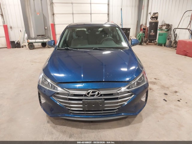 Продажа на аукционе авто 2020 Hyundai Elantra Se, vin: 5NPD74LF3LH610857, номер лота: 45188027