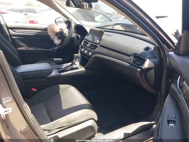 Aukcja sprzedaży 2018 Honda Accord Lx, vin: 1HGCV1F15JA257138, numer aukcji: 45188057