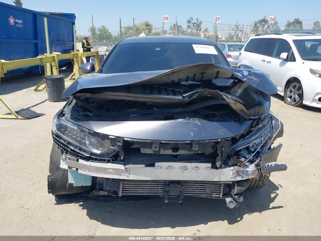 Aukcja sprzedaży 2018 Honda Accord Lx, vin: 1HGCV1F15JA257138, numer aukcji: 45188057
