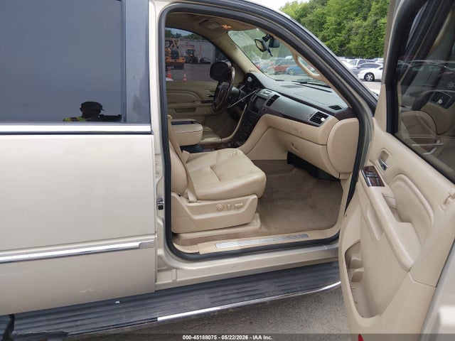 Aukcja sprzedaży 2012 Cadillac Escalade Esv Luxury, vin: 1GYS4HEF6CR143067, numer aukcji: 45188075