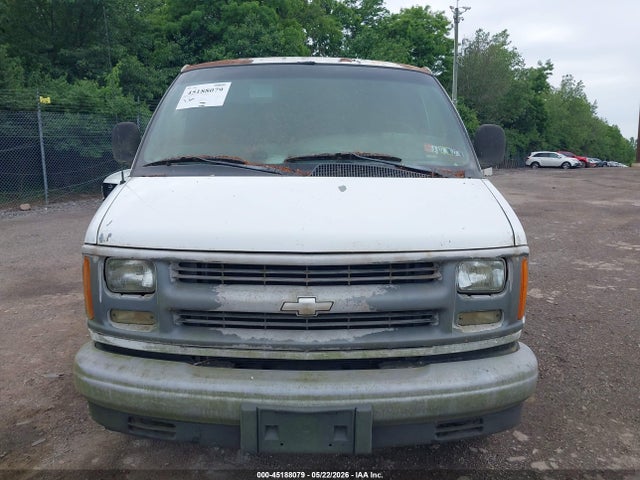 2002 Chevrolet Express მანქანა იყიდება აუქციონზე, vin: 1GCFG15W221168258, აუქციონის ნომერი: 45188079