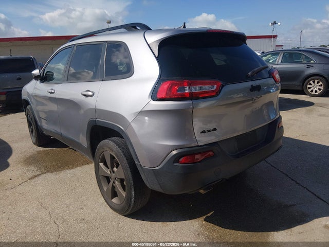 1C4PJMCB4FW789811 Jeep Cherokee Latitude Altitude