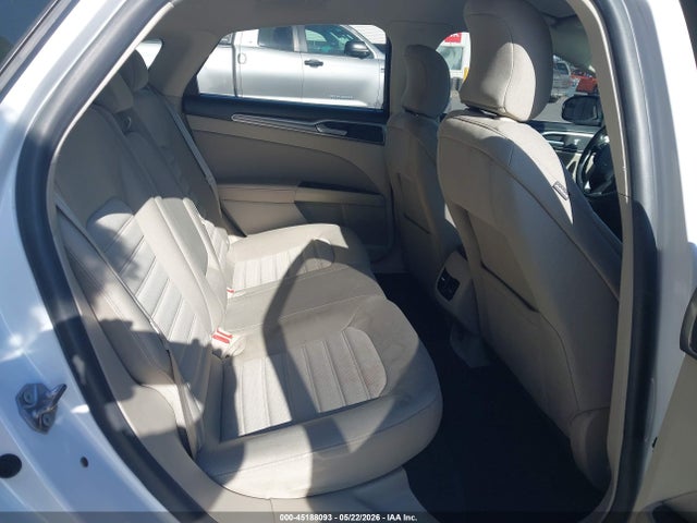 3FA6P0LUXJR269103 Ford Fusion Hybrid Se