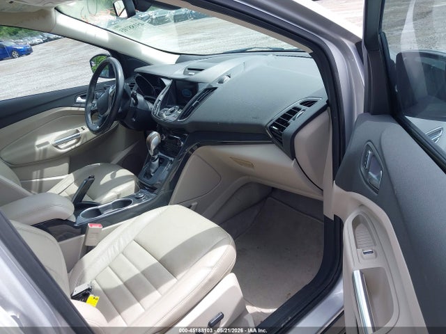 45188103 :رقم المزاد ، 1FMCU9J93GUC34702 vin ، 2016 Ford Escape Titanium مزاد بيع