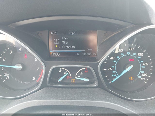 45188103 :رقم المزاد ، 1FMCU9J93GUC34702 vin ، 2016 Ford Escape Titanium مزاد بيع