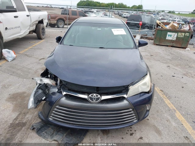 45188116 :رقم المزاد ، 4T1BF1FKXHU808698 vin ، 2017 Toyota Camry Le مزاد بيع