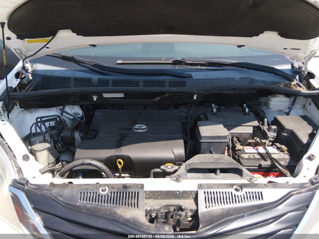 2011 Toyota Sienna Le V6 მანქანა იყიდება აუქციონზე, vin: 5TDKK3DC6BS071938, აუქციონის ნომერი: 45188133