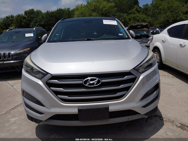 Aukcja sprzedaży 2017 Hyundai Tucson Value, vin: KM8J33A26HU579587, numer aukcji: 45188135