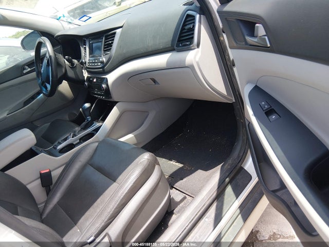 Aukcja sprzedaży 2017 Hyundai Tucson Value, vin: KM8J33A26HU579587, numer aukcji: 45188135