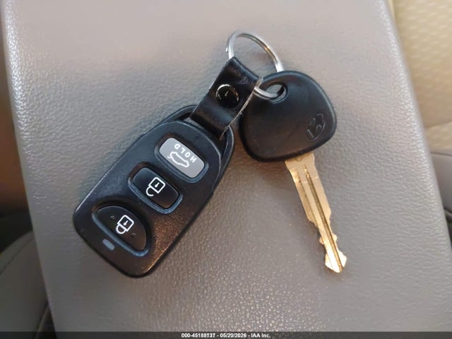 Продажа на аукционе авто 2020 Hyundai Elantra Se, vin: 5NPD74LF5LH604753, номер лота: 45188137