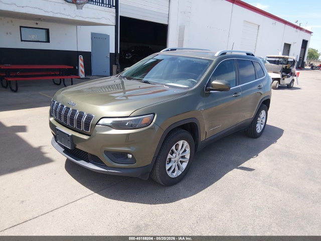 45188204 :رقم المزاد ، 1C4PJMCB0KD440277 vin ، 2019 Jeep Cherokee Latitude 4x4 مزاد بيع