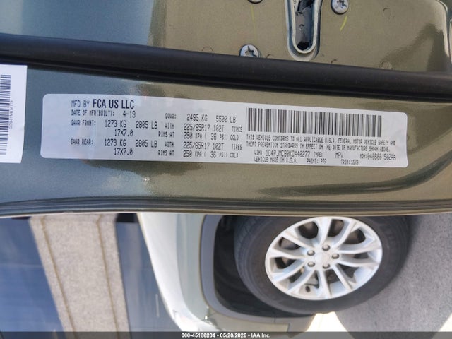 45188204 :رقم المزاد ، 1C4PJMCB0KD440277 vin ، 2019 Jeep Cherokee Latitude 4x4 مزاد بيع