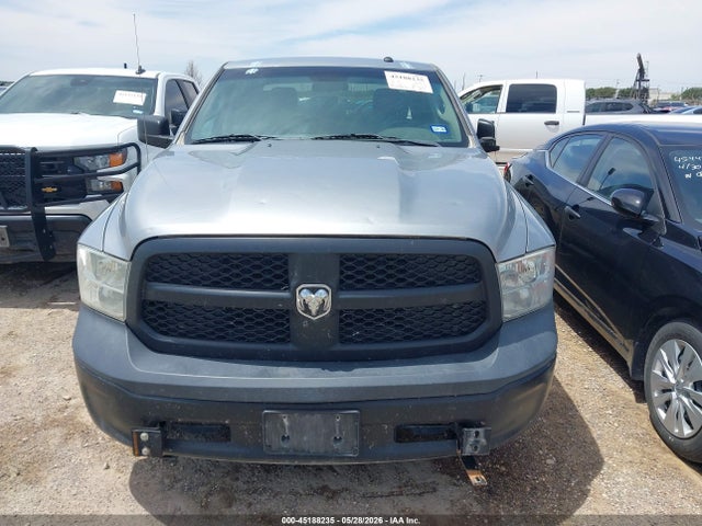 45188235 :رقم المزاد ، 3C6RR7KGXNG288037 vin ، 2022 Ram 1500 Classic Tradesman  4x4 5'7 Box مزاد بيع