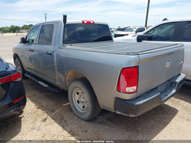 45188235 :رقم المزاد ، 3C6RR7KGXNG288037 vin ، 2022 Ram 1500 Classic Tradesman  4x4 5'7 Box مزاد بيع