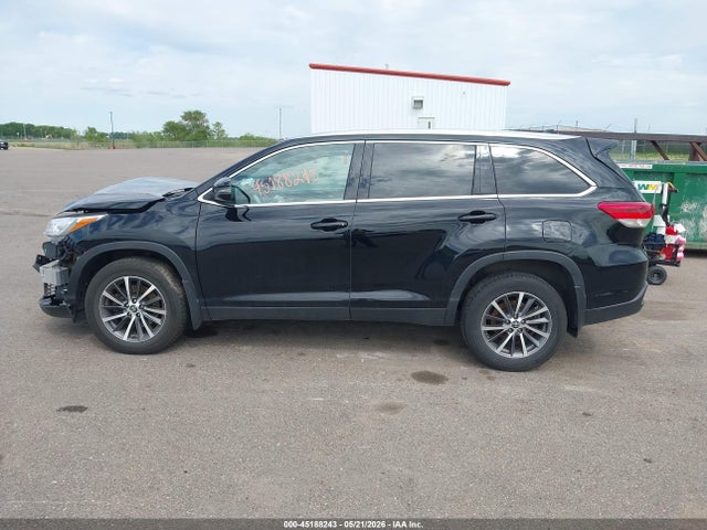 Продаж на аукціоні авто 2019 Toyota Highlander Xle, vin: 5TDJZRFH9KS604531, номер лоту: 45188243