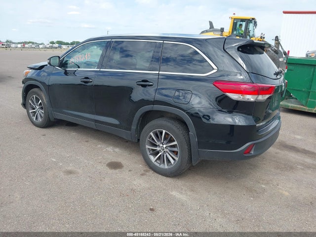 Продаж на аукціоні авто 2019 Toyota Highlander Xle, vin: 5TDJZRFH9KS604531, номер лоту: 45188243