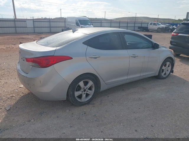 2013 Hyundai Elantra Gls მანქანა იყიდება აუქციონზე, vin: 5NPDH4AE1DH265014, აუქციონის ნომერი: 45188257