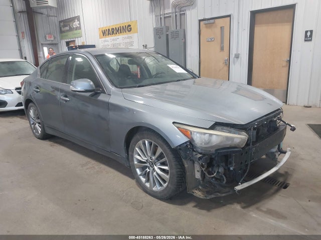 45188263 :رقم المزاد ، JN1EV7AR3JM435153 vin ، 2018 Infiniti Q50 3.0t Luxe مزاد بيع