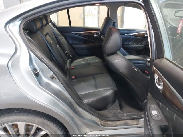 Продажа на аукционе авто 2018 Infiniti Q50 3.0t Luxe, vin: JN1EV7AR3JM435153, номер лота: 45188263