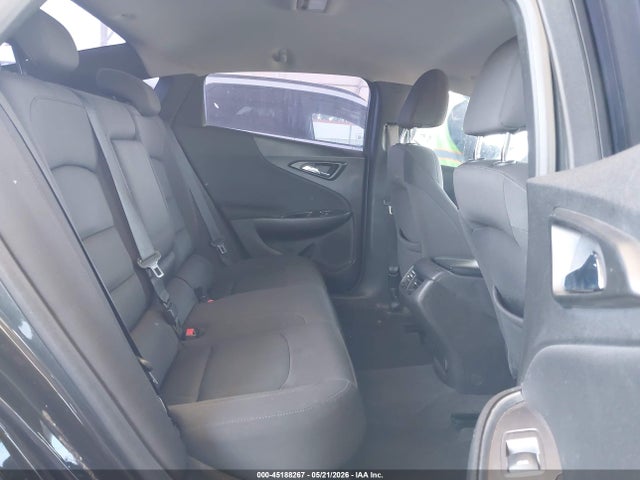 1G1ZE5ST6HF237414 Chevrolet MALIBU 1LT
