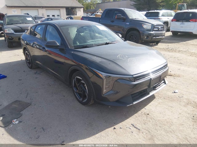 45188270 :رقم المزاد ، 3KPFU4DE5SE027197 vin ، 2025 Kia K4 Ex مزاد بيع