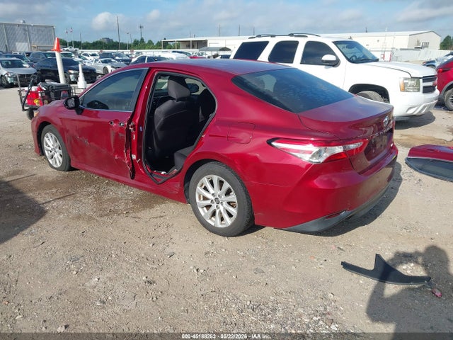 Aukcja sprzedaży 2018 Toyota Camry Le, vin: 4T1B11HK4JU612774, numer aukcji: 45188283