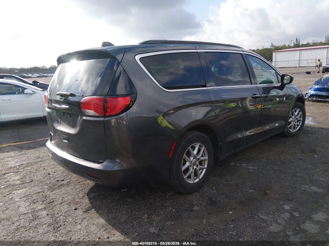 2020 Chrysler Voyager Lxi მანქანა იყიდება აუქციონზე, vin: 2C4RC1DG6LR182406, აუქციონის ნომერი: 45188310