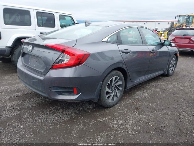 45188321 :رقم المزاد ، 19XFC2F73HE204716 vin ، 2017 Honda Civic Ex مزاد بيع