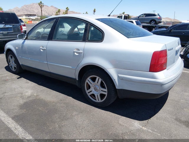 2001 Volkswagen Passat Glx მანქანა იყიდება აუქციონზე, vin: WVWBH63B01P009419, აუქციონის ნომერი: 45188349