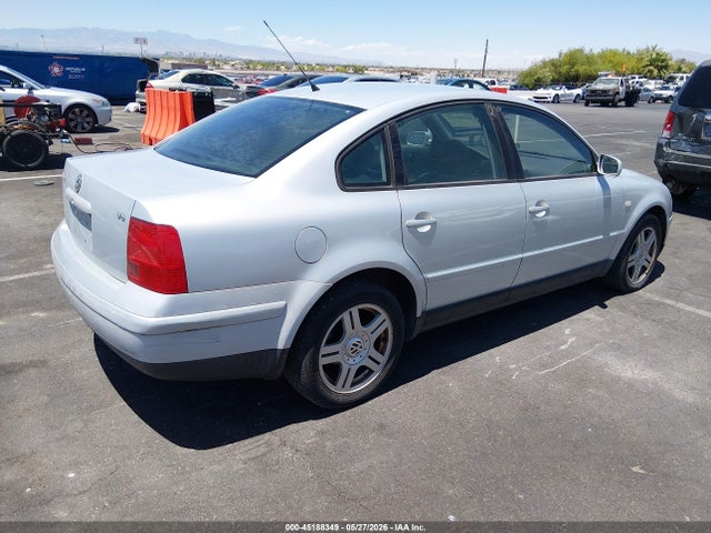 2001 Volkswagen Passat Glx მანქანა იყიდება აუქციონზე, vin: WVWBH63B01P009419, აუქციონის ნომერი: 45188349