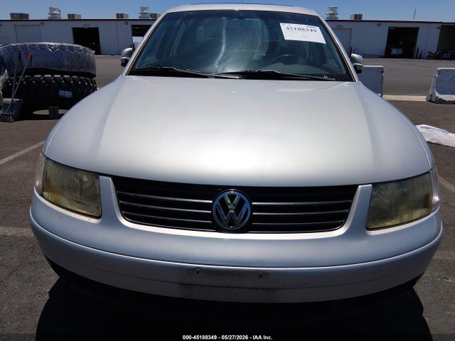 2001 Volkswagen Passat Glx მანქანა იყიდება აუქციონზე, vin: WVWBH63B01P009419, აუქციონის ნომერი: 45188349