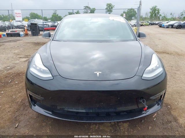 Aukcja sprzedaży 2018 Tesla Model 3 Long Range/mid Range, vin: 5YJ3E1EA0JF028051, numer aukcji: 45188350