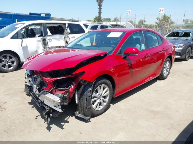 Toyota CAMRY LE 2026 4T1DAACK6TU252510 Image 2