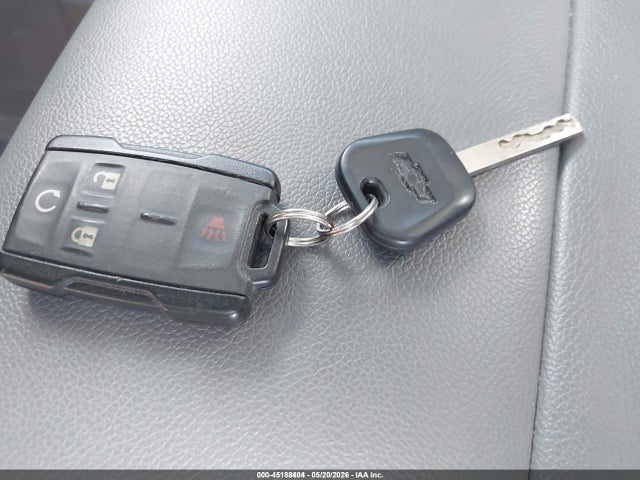 1GCVKNEH5HZ265354 Chevrolet Silverado 1500 Wt