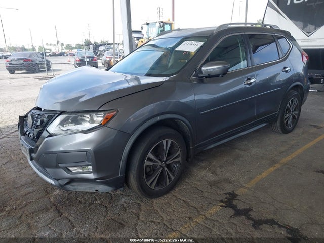 Nissan ROGUE SV 2019 JN8AT2MT7KW250335 Image 2