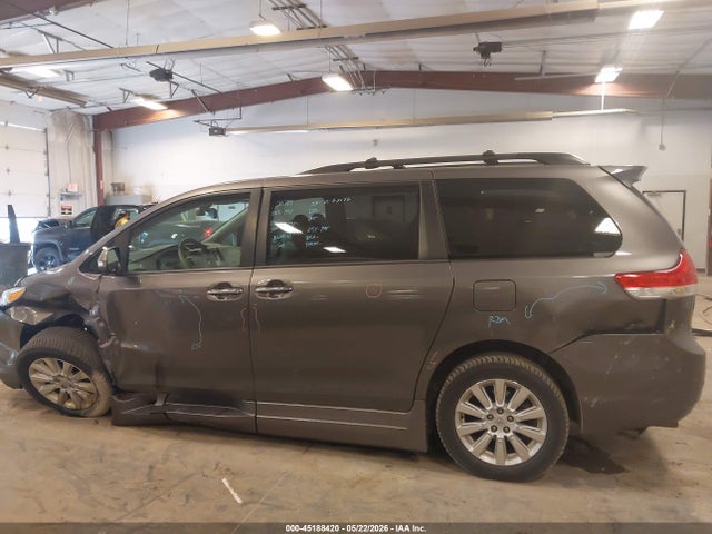 Aukcja sprzedaży 2014 Toyota Sienna Limited V6 7 Passenger, vin: 5TDYK3DC9ES420962, numer aukcji: 45188420