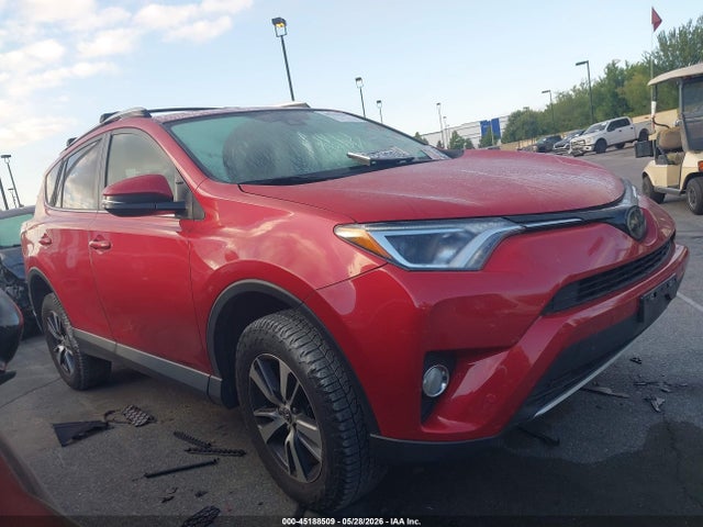 JTMWFREV1GJ087297 Toyota Rav4 Xle