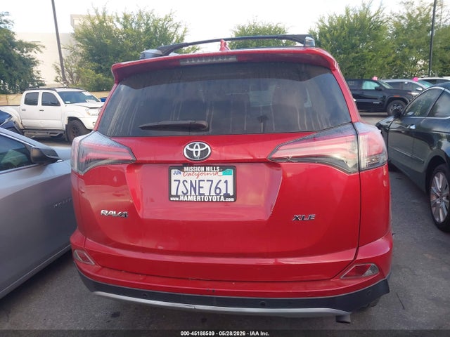 JTMWFREV1GJ087297 Toyota Rav4 Xle