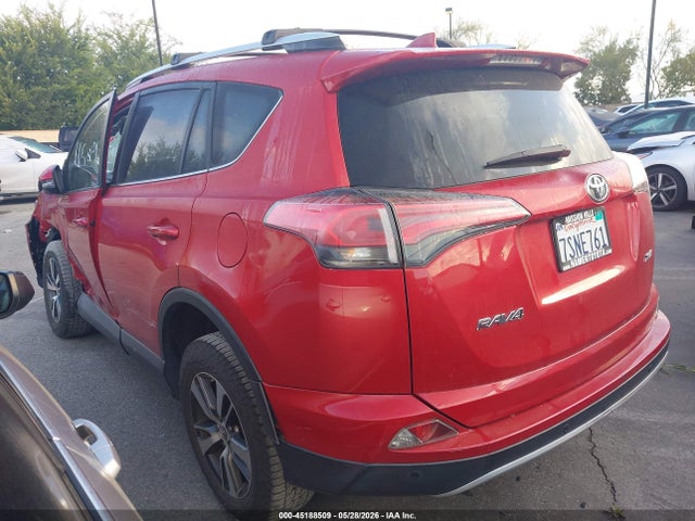 JTMWFREV1GJ087297 Toyota Rav4 Xle