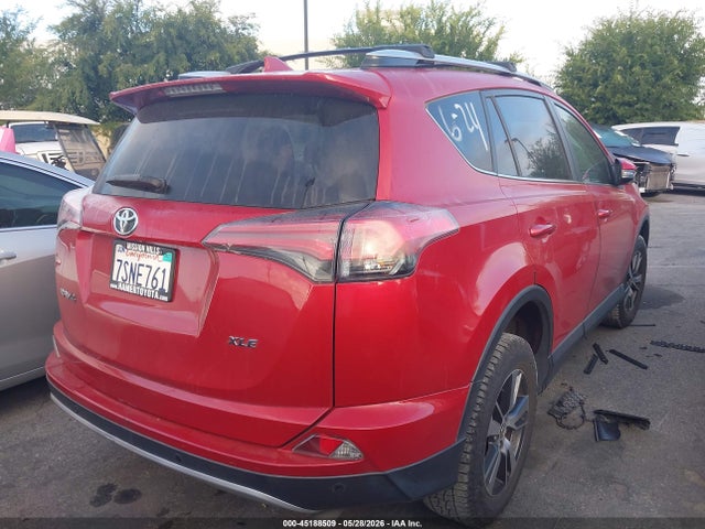 JTMWFREV1GJ087297 Toyota Rav4 Xle