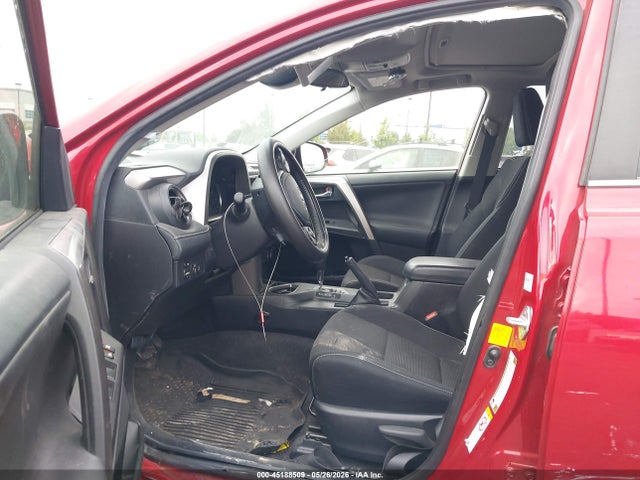 JTMWFREV1GJ087297 Toyota Rav4 Xle