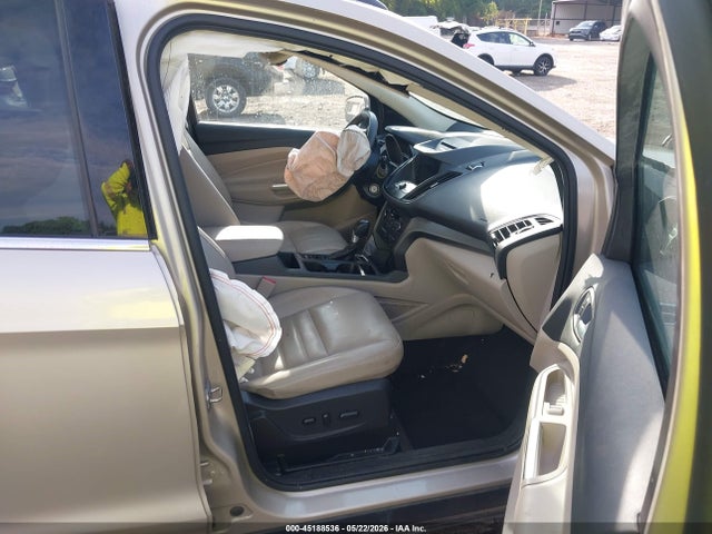Ford ESCAPE SE 2017 1FMCU0GD0HUE43565 Image 5