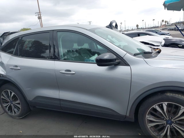 Ford ESCAPE SE 2022 1FMCU0G69NUB49241 Image 13