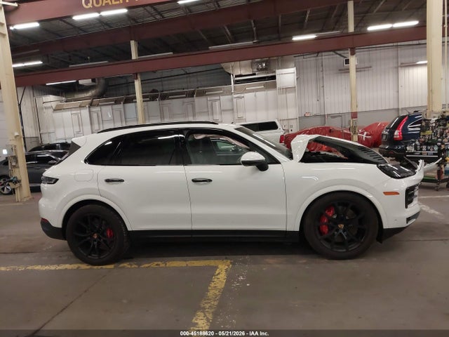 WP1AL2AY9TDA15281 Porsche CAYENNE S