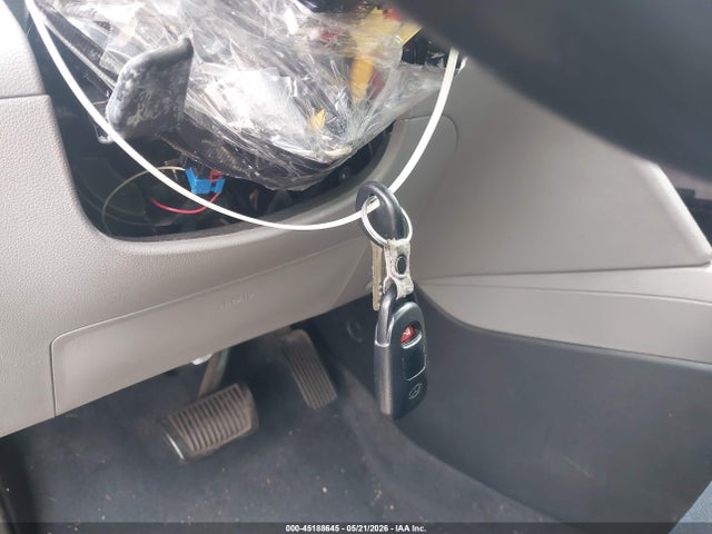 Продажа на аукционе авто 2017 Hyundai Elantra Se, vin: 5NPD74LFXHH134629, номер лота: 45188645