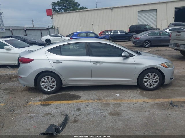 Продажа на аукционе авто 2017 Hyundai Elantra Se, vin: 5NPD74LFXHH134629, номер лота: 45188645