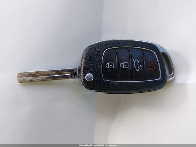 Продаж на аукціоні авто 2019 Hyundai Tucson Se, vin: KM8J23A48KU037211, номер лоту: 45188652